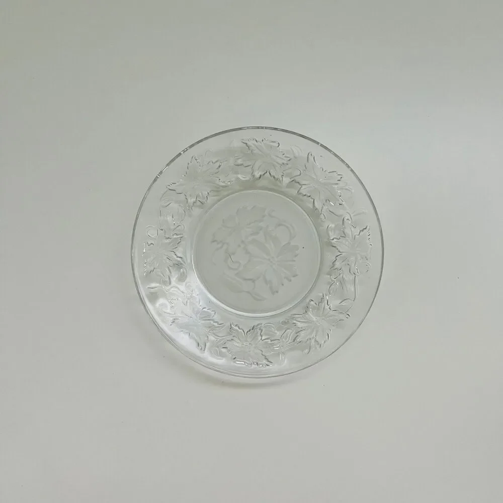 PRINCESS HOUSE Fantasia Clear Pressed Glass Poinsettia Appetizer Plates Set of 4